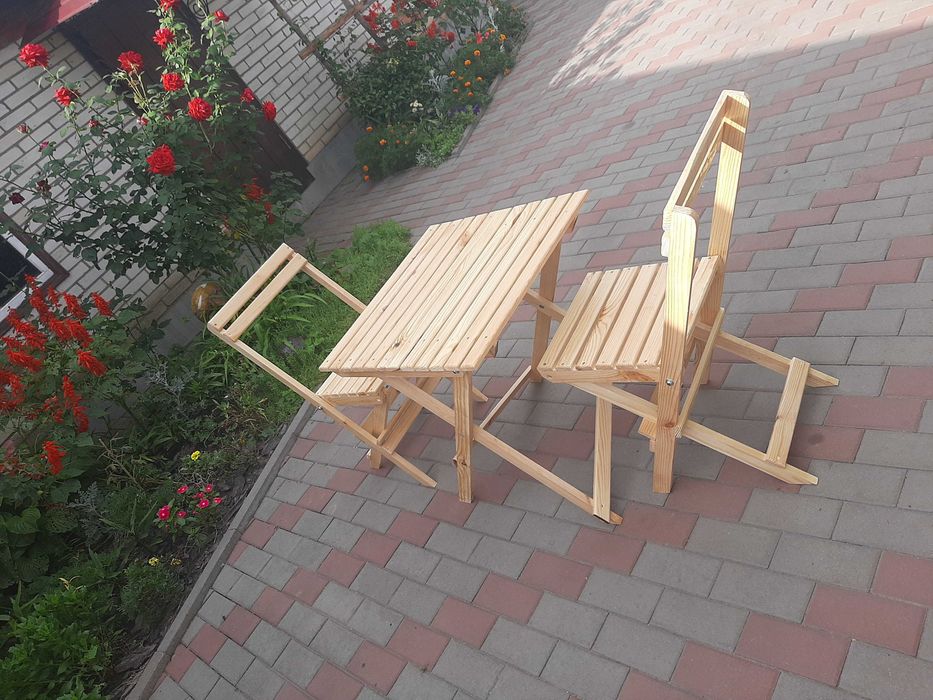 Дерев'яні столи стільці розкладні
Деревяй раскладной набор стол стулья