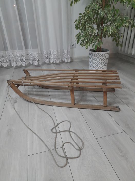 Sanki drewniane fajne sanki za 5 dyszek