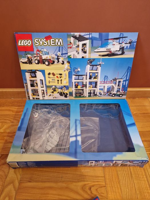 Lego 6398 town system.