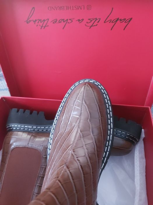 Шкіряні демісезонні ботінки