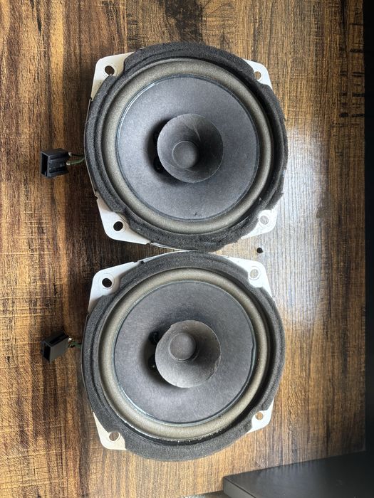 Conjunto de colunas originais para Hyundai Coupe Fx.