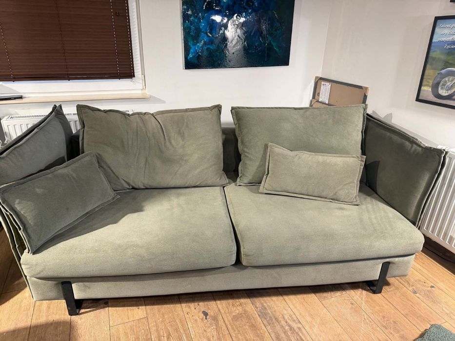 Kanapa/sofa z funkcją spania i schowkiem – stan idealny – Toruń