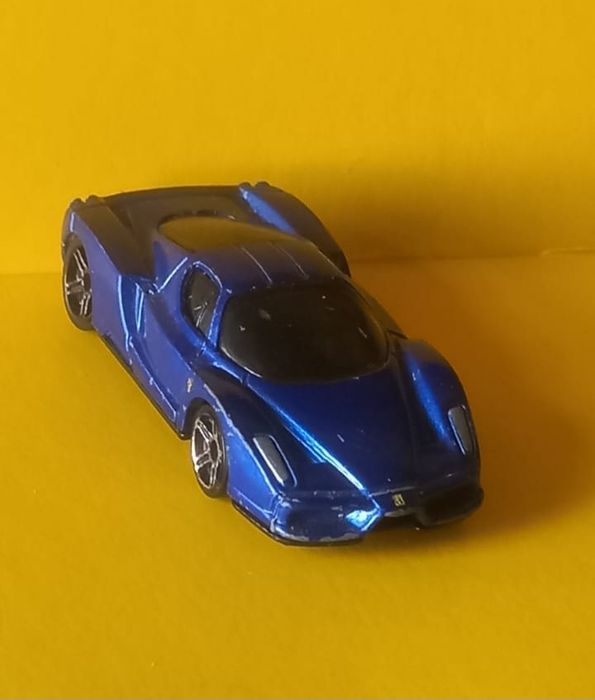 Enzo ferrari hot wheels