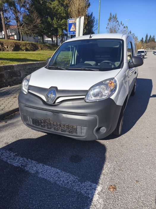 Carrinha Renault Kangoo