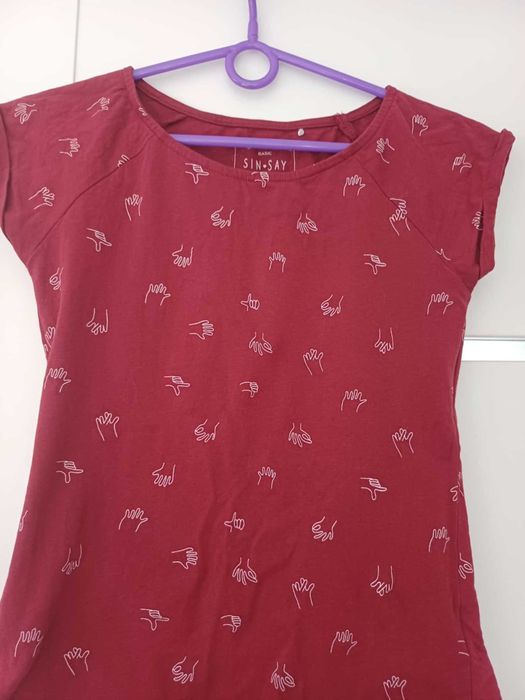 T-shirt rozmiar XS marki Sinsay