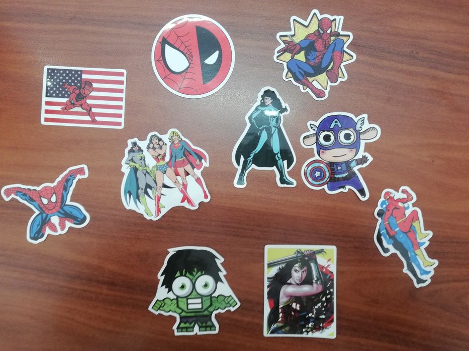 Autocolantes Marvel DC e Comics colecção Lotes varios