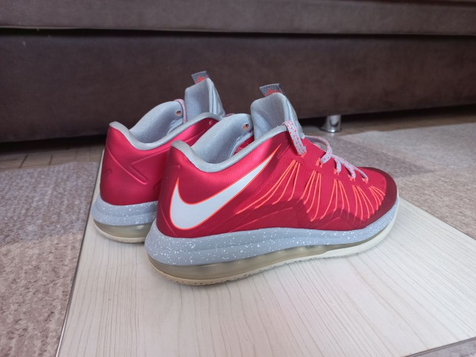 Nike Air Max LeBron 10 Low University Red. Jordan.