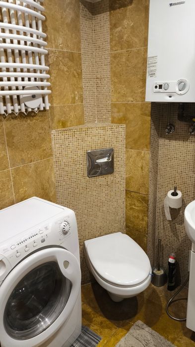 Wynajmę mieszkanie 40m, 3pietro, 2 pokoje, kuchnia