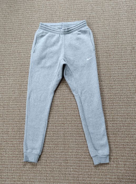 Nike Club Fleece Tapered Jogger джогери спортивні штани оригінал XS