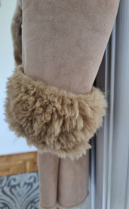 Kożuch damski z futerkiem  M