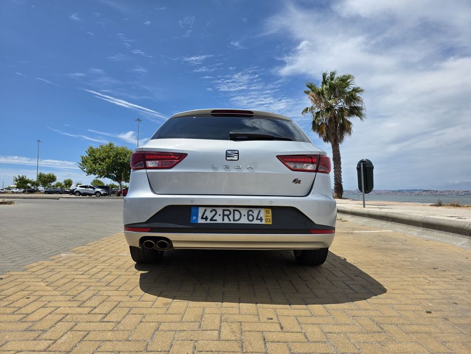 SEAT Leon ST — fotografia 6