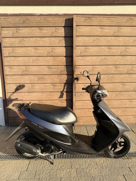 Suzuki Address.V50
