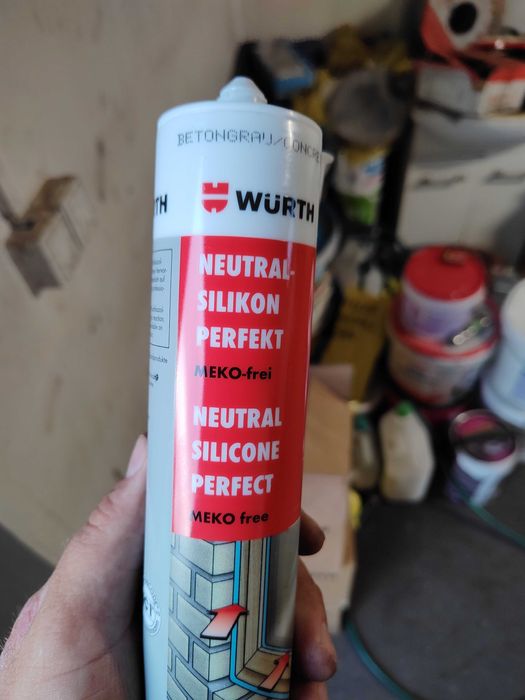 Silikon wurtch tanio dwa rodzaje