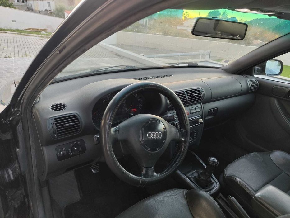 Audi A3 1.9 TDI | 110cv | 1998 | 2 Donos | Sempre na Família