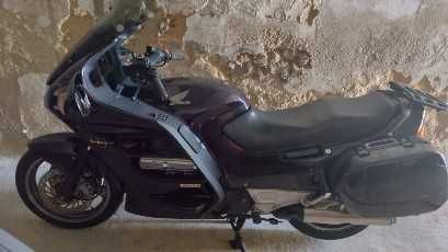 Honda pan european e cb 250 de 1987 em bom estado