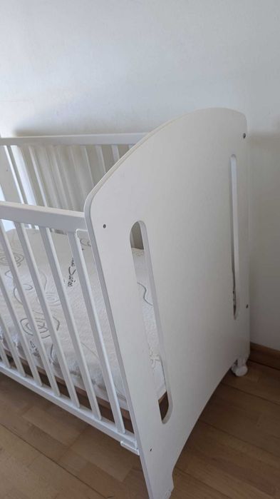 Cama de grades Trama e colchão dolces suenos
