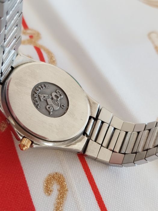 Omega seamaster 1332 quartz