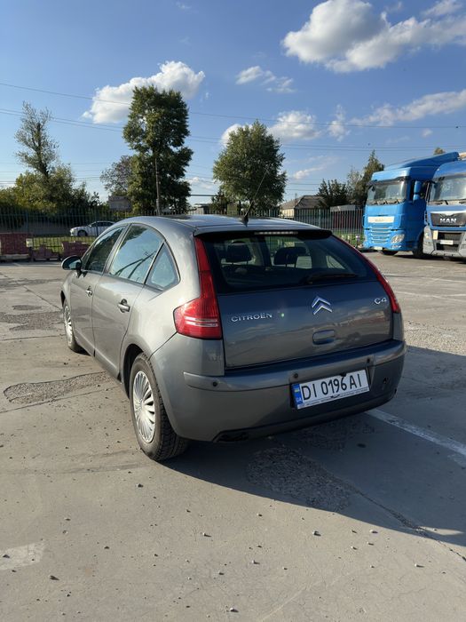 Citroen C4 2008 року 1,6 гарний стан