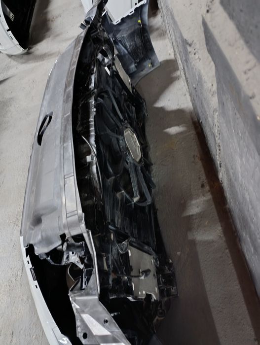 Бампер, радіатори,передня панель Audi A4 b9 2023+