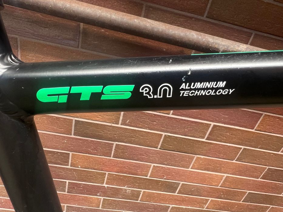 Rower crossowy Saveno Everest 21”