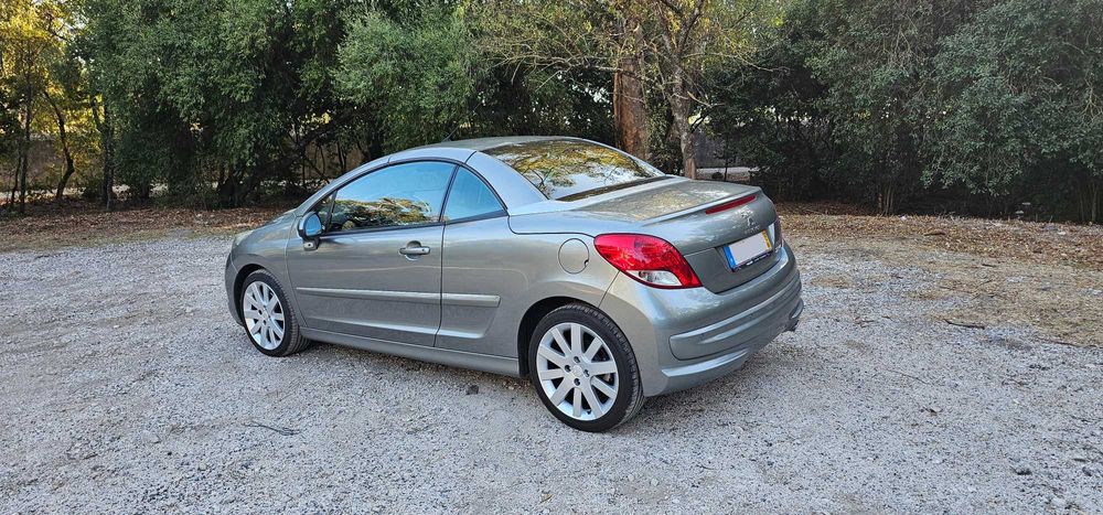 Peugeot 207 CC 1.6 HDI