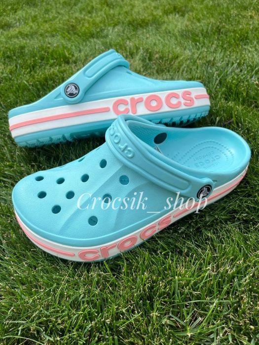 Стильні жіночі крокси crocs bayaband