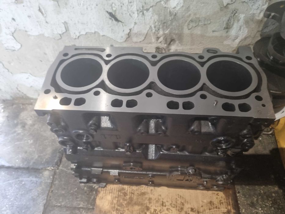 Cat c4.4 blok silnika