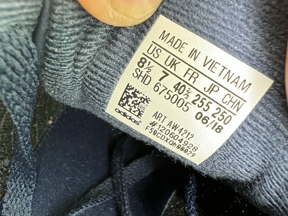 Кросівки 40.5р. 25см. Adidas