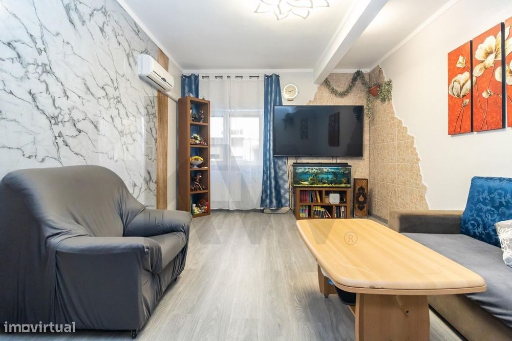 Apartamento T2 Rés-do-Chão com 80 m2 na Baixa da Banheira – Conforto e