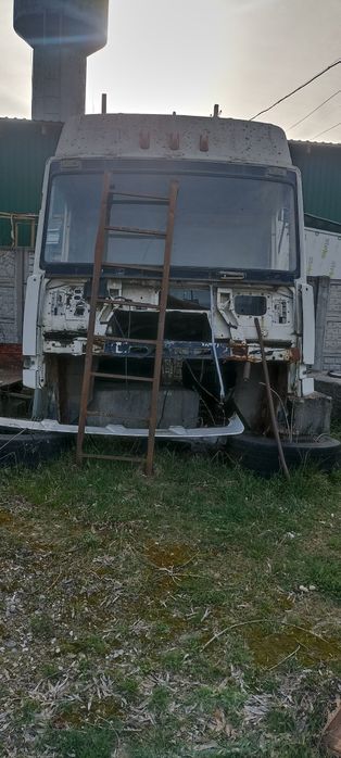 Запчасти Рено Мажор 385, запчасти КАМАЗ, МАЗ блок двигателя и другое,