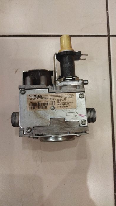 Газовий клапан .Вентилятор (турбіна). Циркуляційний насос бу