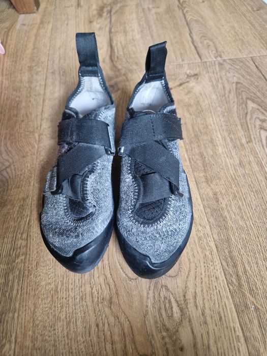 Buty wspinaczkowe do wspinaczki  decathlon simond 34
