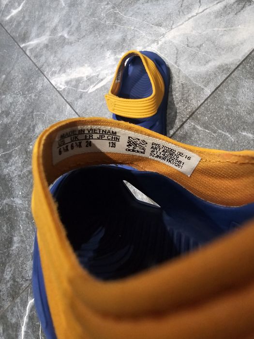 Sandały klapki chodaki Adidas 24 13.5 zsandal