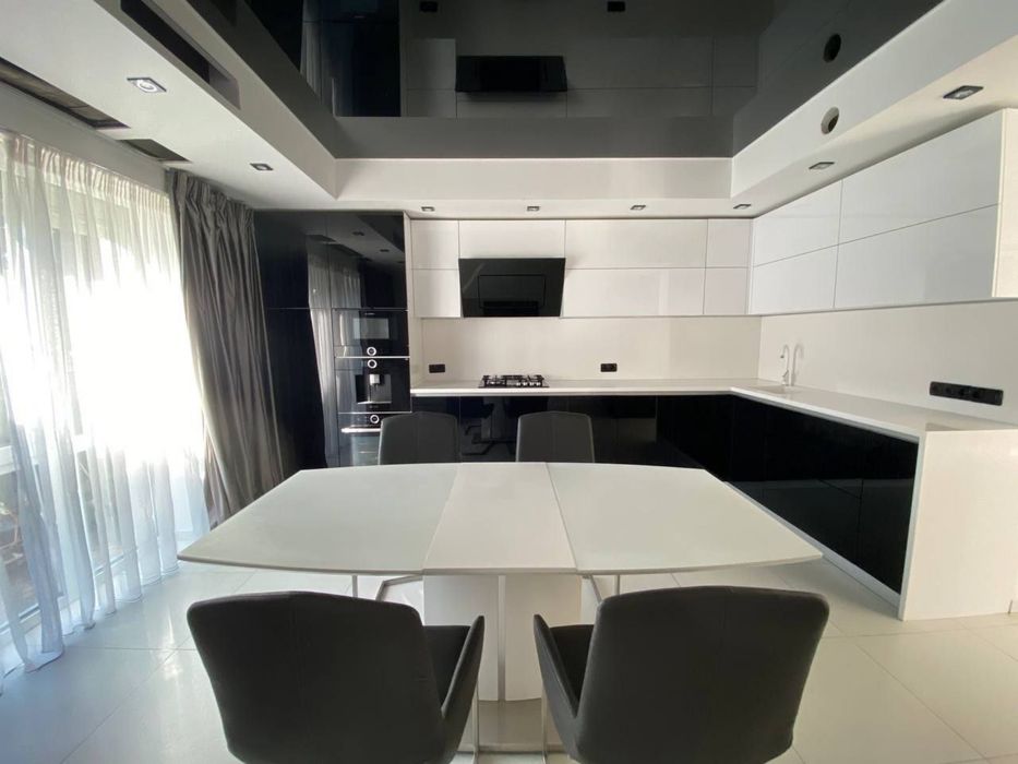 405 м2 під будь-який бізнес ШКОЛИ САДКИ КЛІНІКИ БАНКИ ЛІКАРНІ І ін