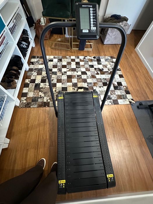 Treadmill436503093278167042