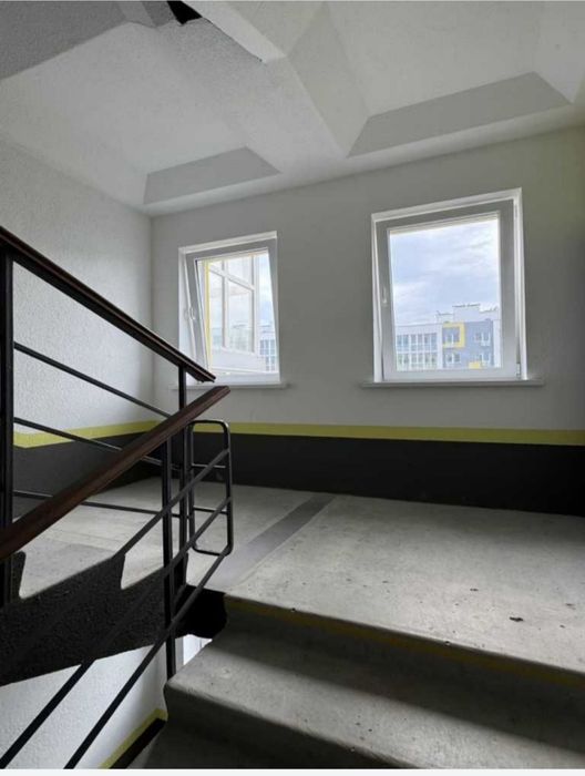 Однокімнатна квартира жк Пелюстковий від власника 45м