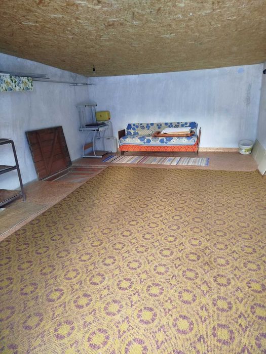 Здам в оренду гараж в центральній  частині міста,