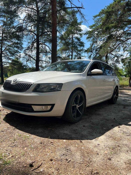 Skoda Oktavia A7 2015 2.0 TDI