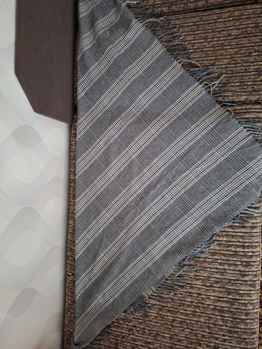Теплий шарф. Шарф-косинка. Бактус. 50% вовна, 50 %- шовк