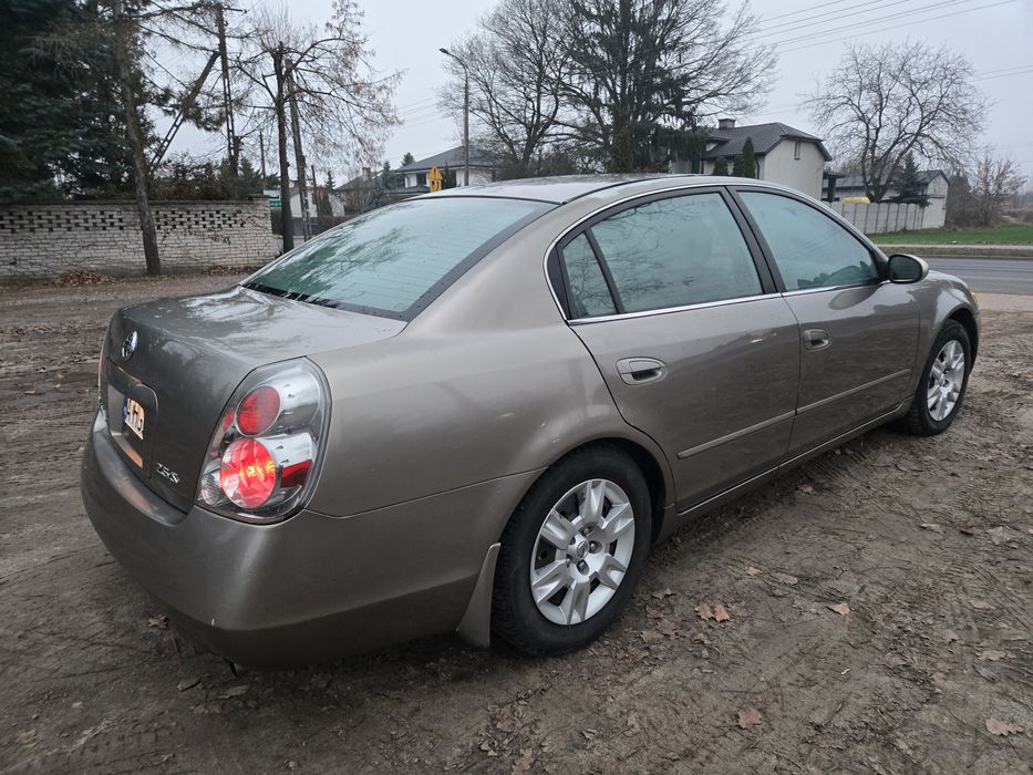 Nissan Altima 2.5LPG Automat