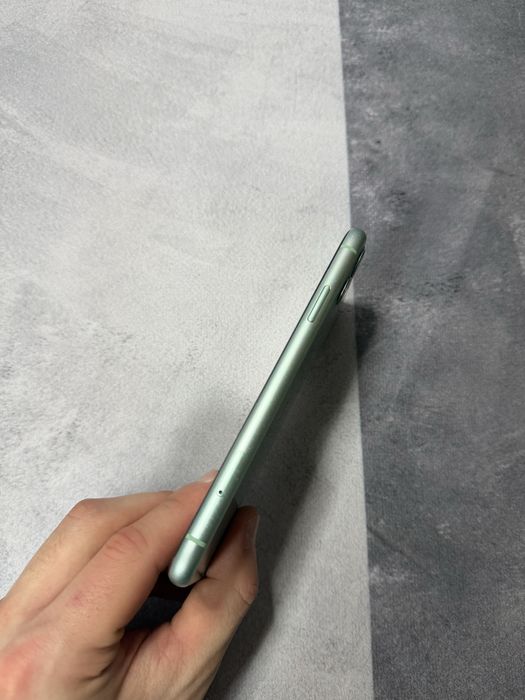 Apple Iphone 11 128GB Neverlock Батарея 92%