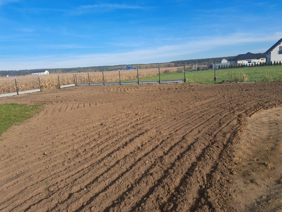 Usługi koparką Mecalac 12MTX