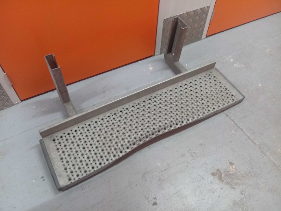 Degrau Traseiro para Carrinha