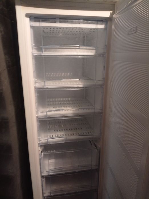 Морозильна камера