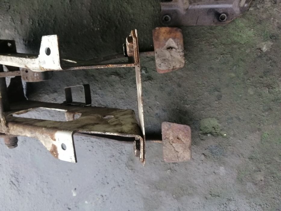 верхний кронштейн с педалями ГАЗ 3307 3308 330