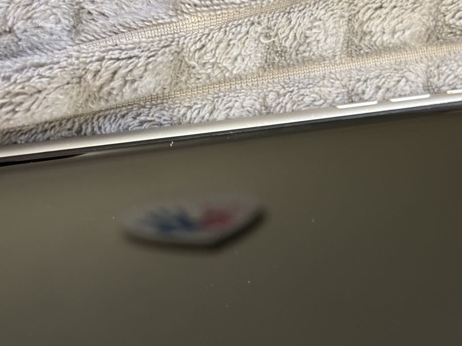 Iphone 11 Apple white 64 GB telefon biały