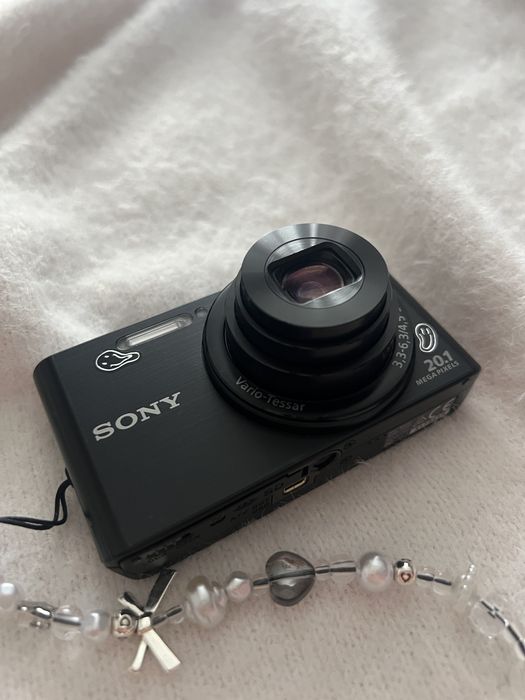 Sony cybershot DSC-W830