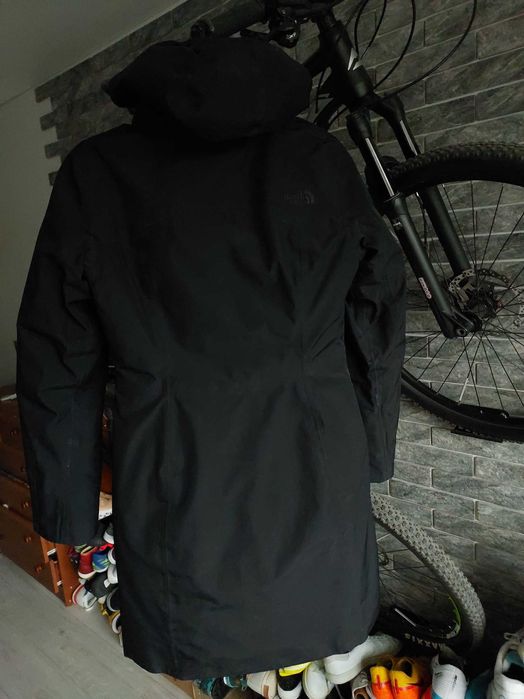 Пухова парка / куртка The North Face DryVent