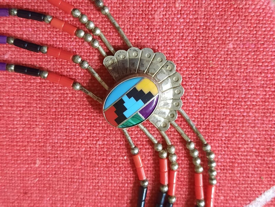 Silver liquid navajo