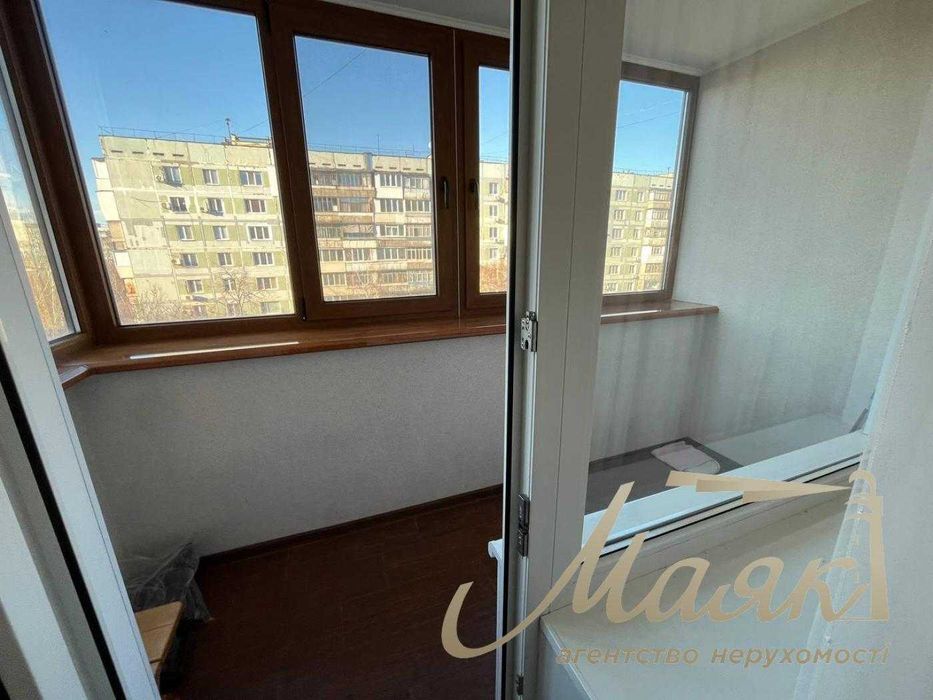 продам 2-к.кв.6/9,пр.Преображенський,25,зуп.Школа